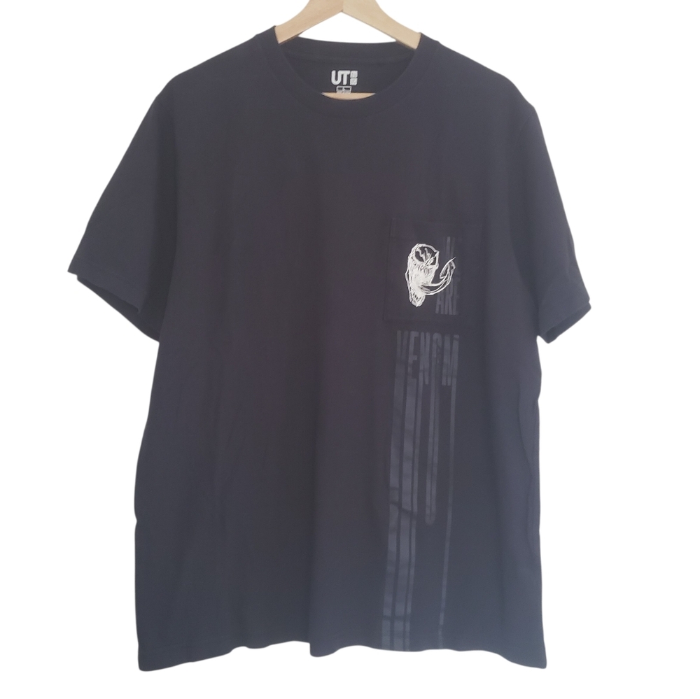 Uniqlo UT Marvel T Shirt We Are Venom Graphic Pocket Tee Navy Unisex Size L